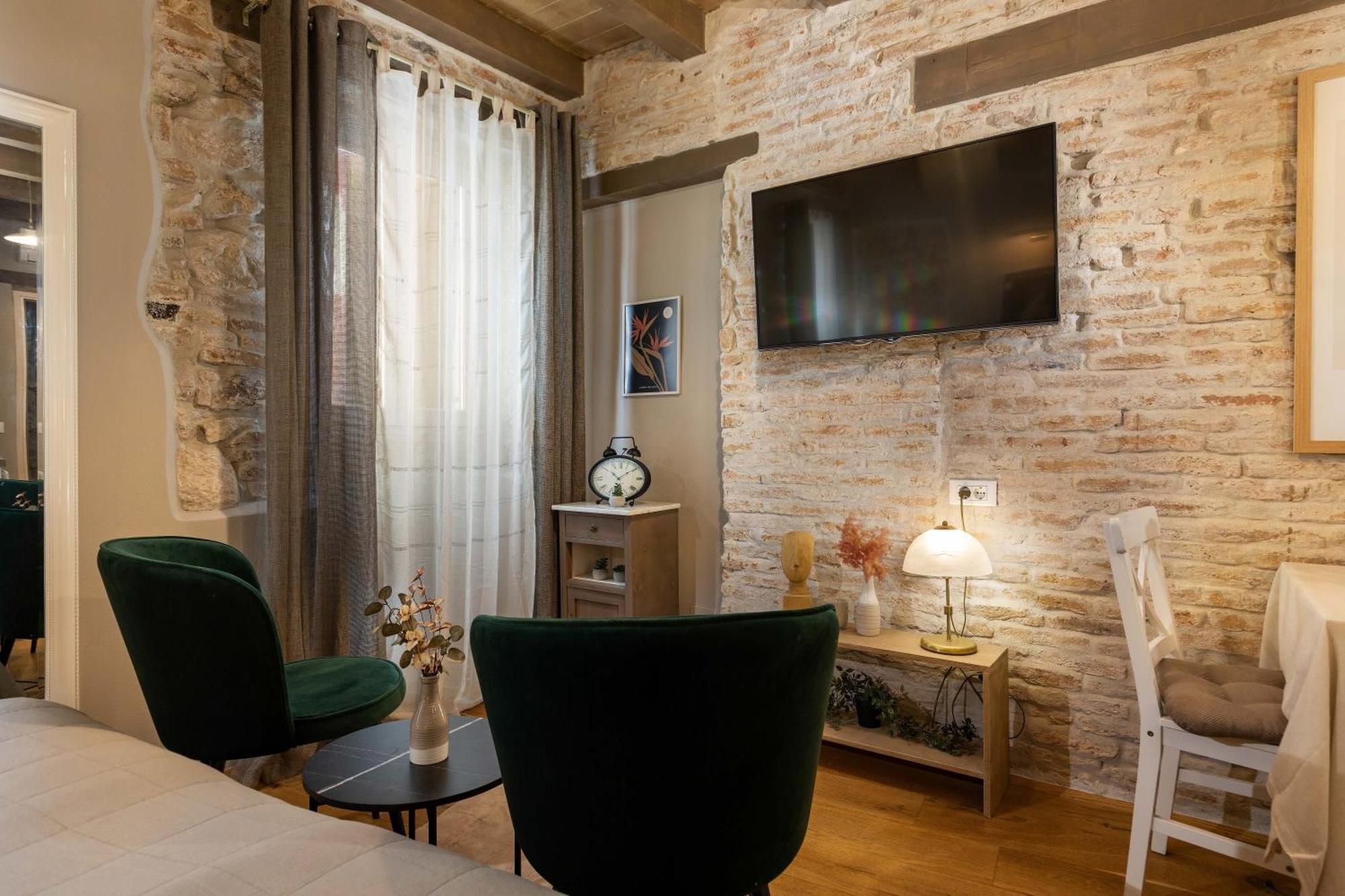 Apartment Casa Kaligari History